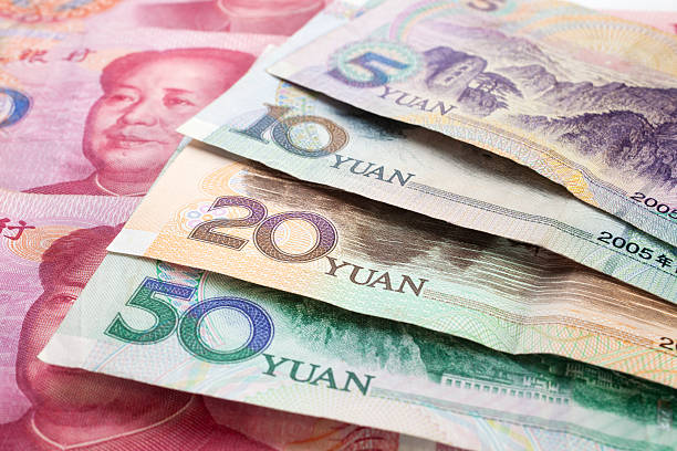 China’s Decade-Long Bond Yield Drops to 20-Year Low Amid Anticipated Monetary Easing