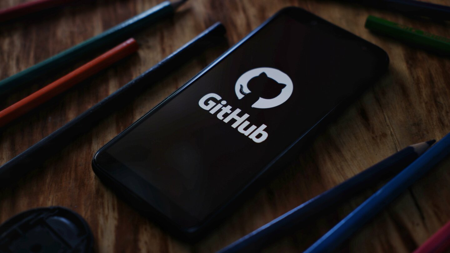 GitHub's Chief Security Officer Highlights the Role of AI in Development, Urges Strong Security Basics