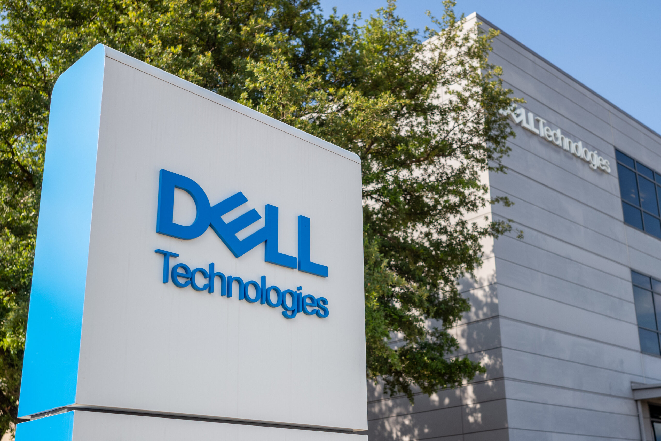 Dell Employees Working Remotely Won’t Be Considered for Promotions
