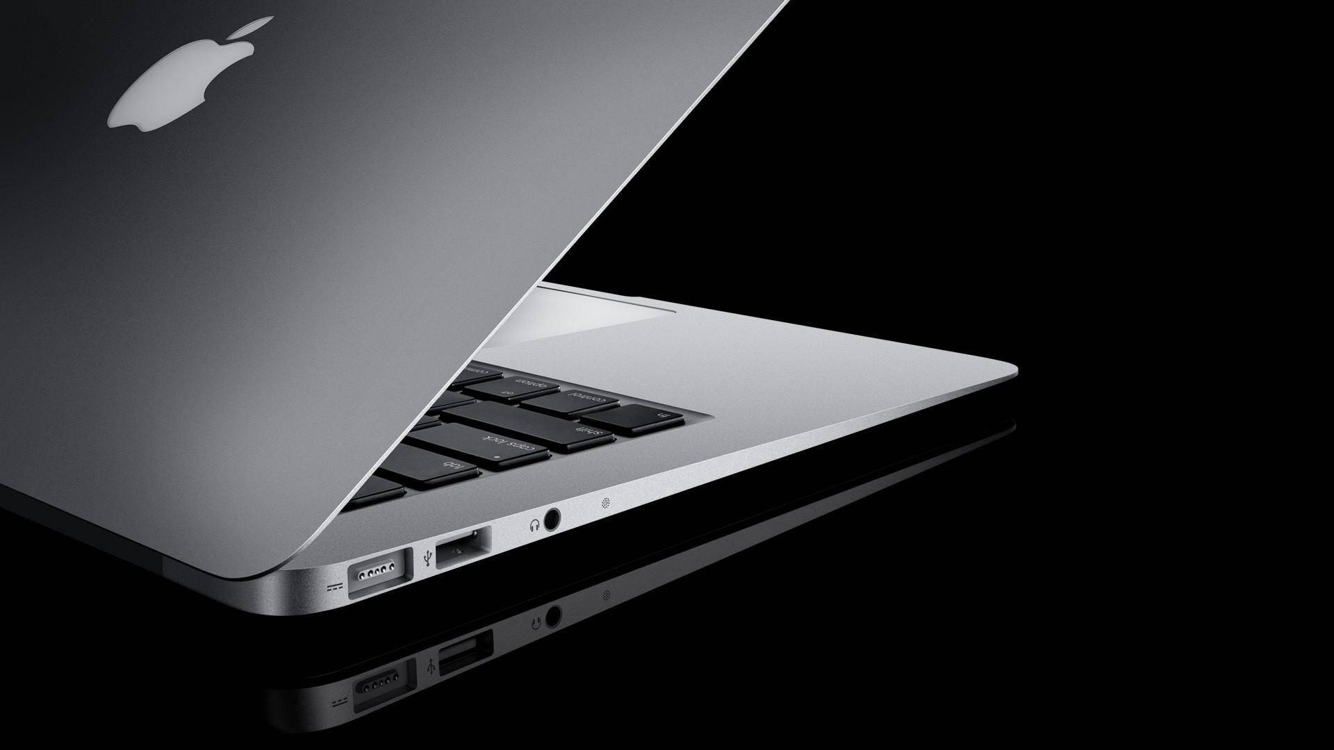 Walmart and Apple Collaborate to Offer Special Deal on M1 MacBook Air