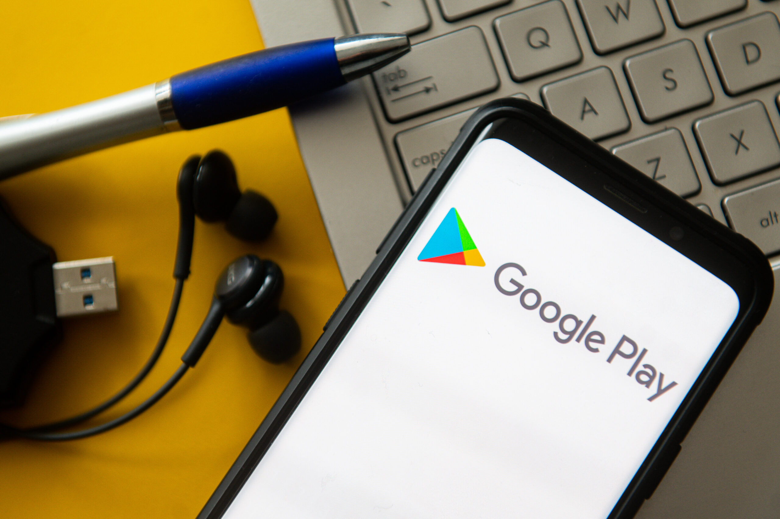 Google Aligns with Digital Markets Act, Announcing New Fees for Play Store Developers