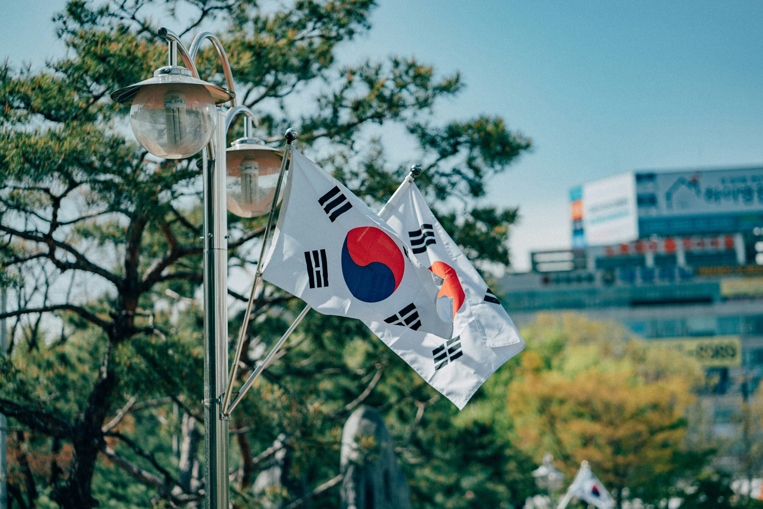 South Korean Authorities Apprehend Duo Behind $4.1 Million Cryptocurrency Scam