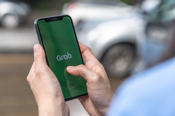 Crypto Payments Now Accepted for Grab Services in Singapore