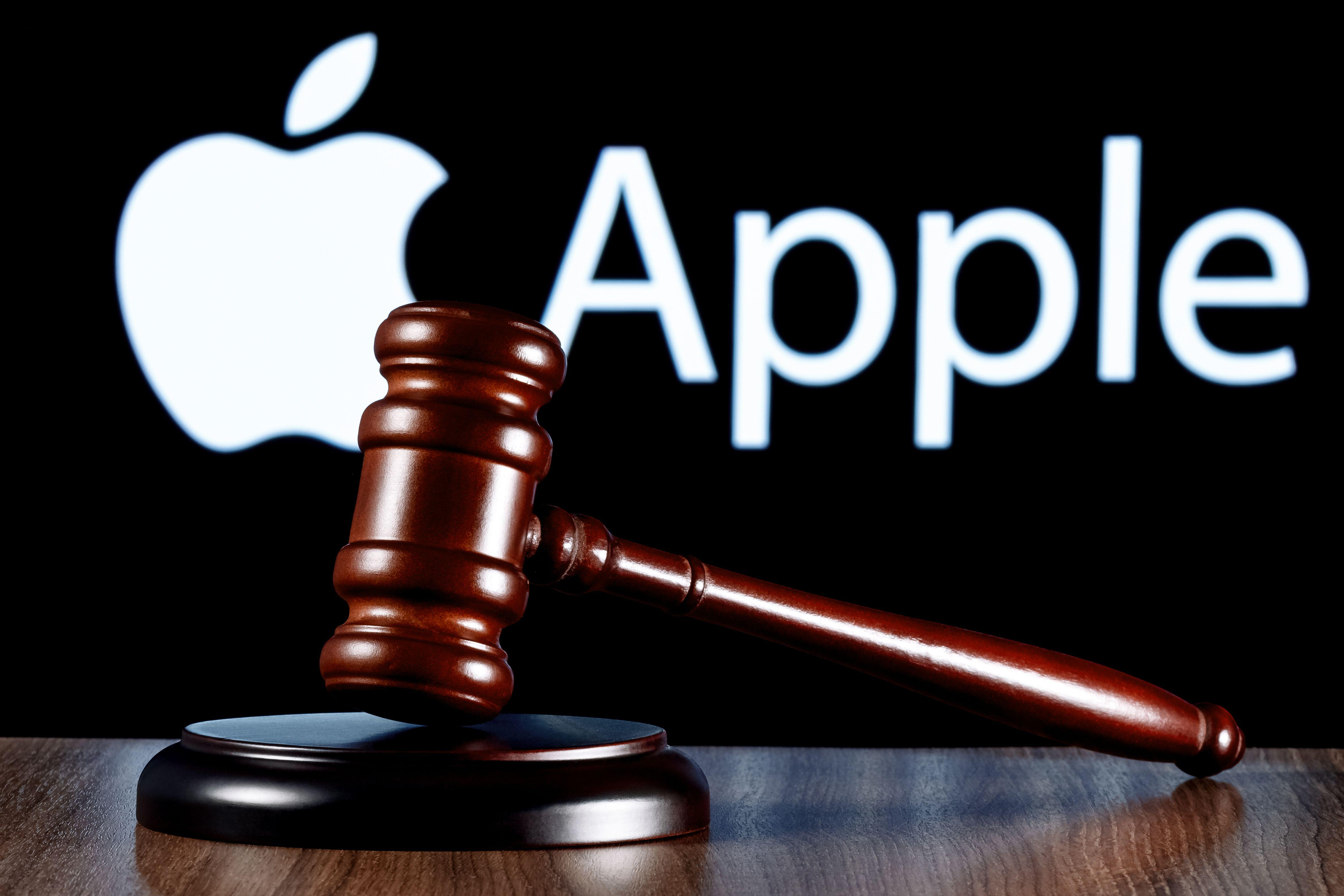 US Government Sues Apple, Alleging Illegal Monopoly in Smartphone Industry