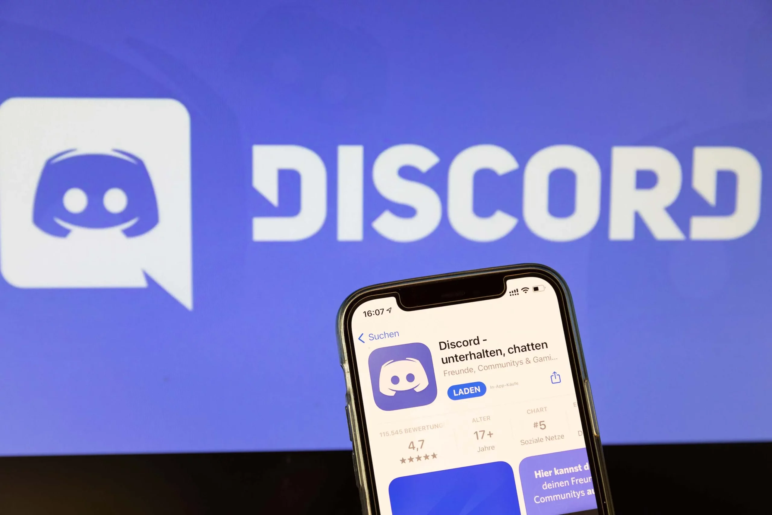 Discord’s Shift Towards Sponsored In-App Ads
