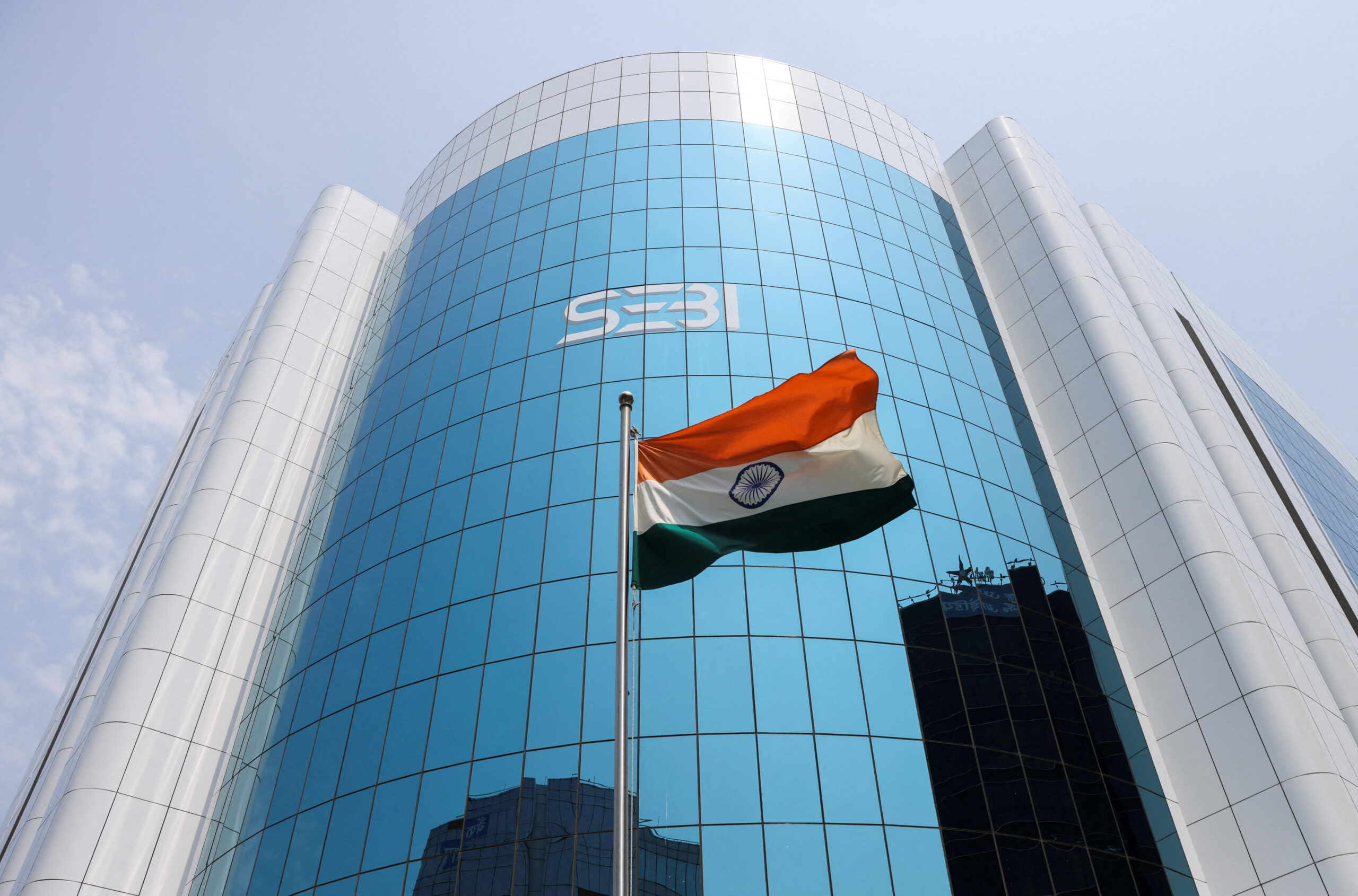 SEBI Advocates for Diverse Regulatory Oversight of Cryptocurrency in India