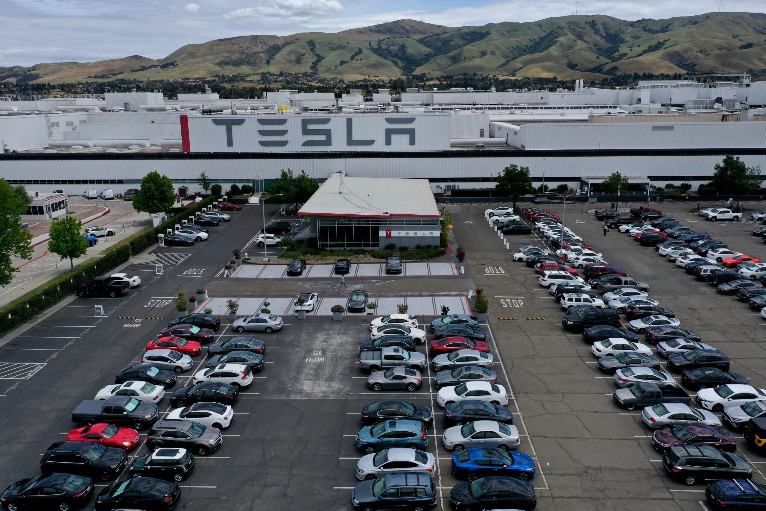 Tesla Sued Over Air Pollution Claims at Fremont Factory