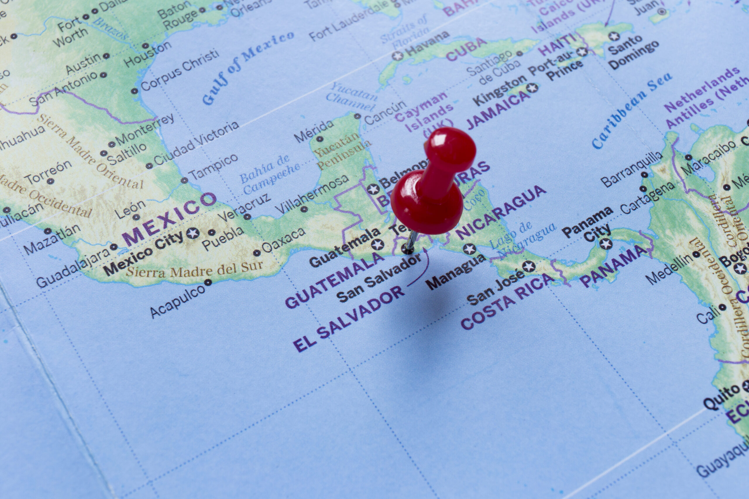 Dorsey-Backed Bitcoin Mining Pool Establishes Headquarters in El Salvador