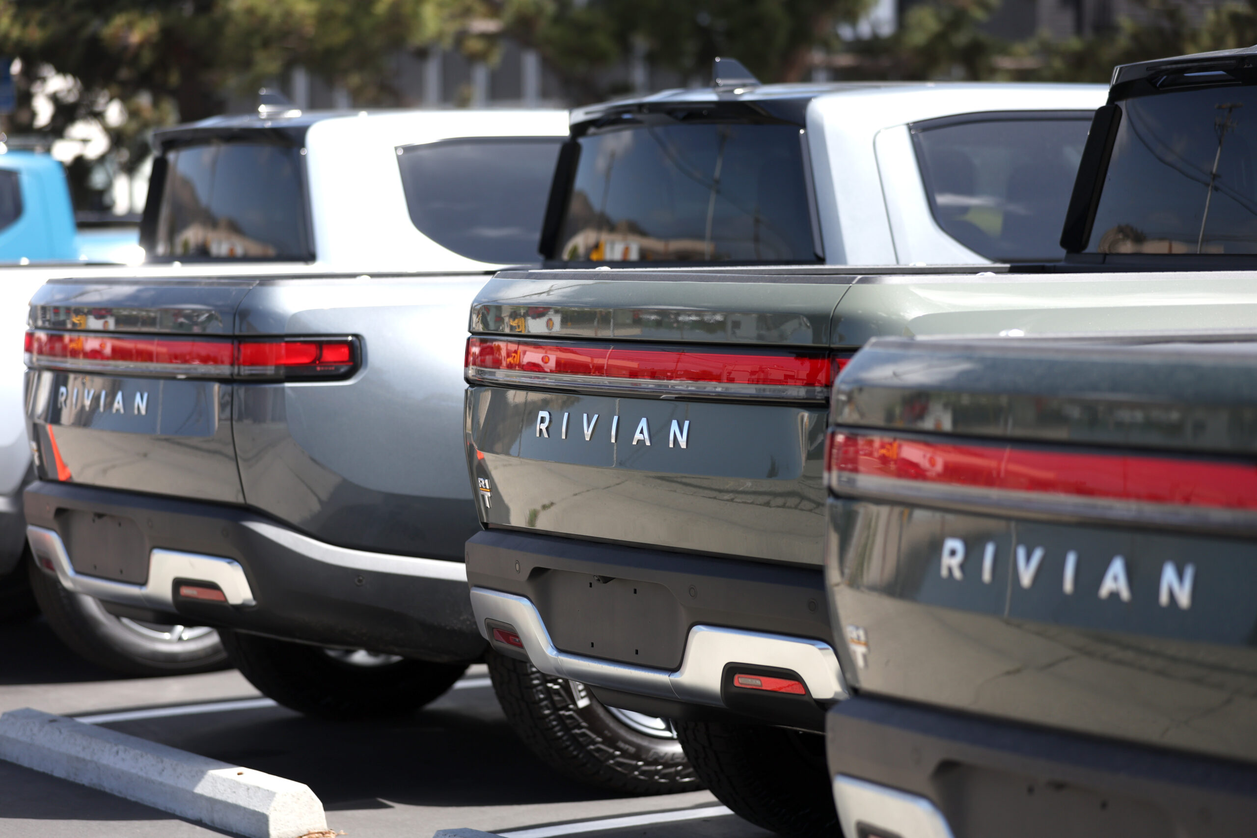 Rivian Secures $5 Billion from Volkswagen Partnership