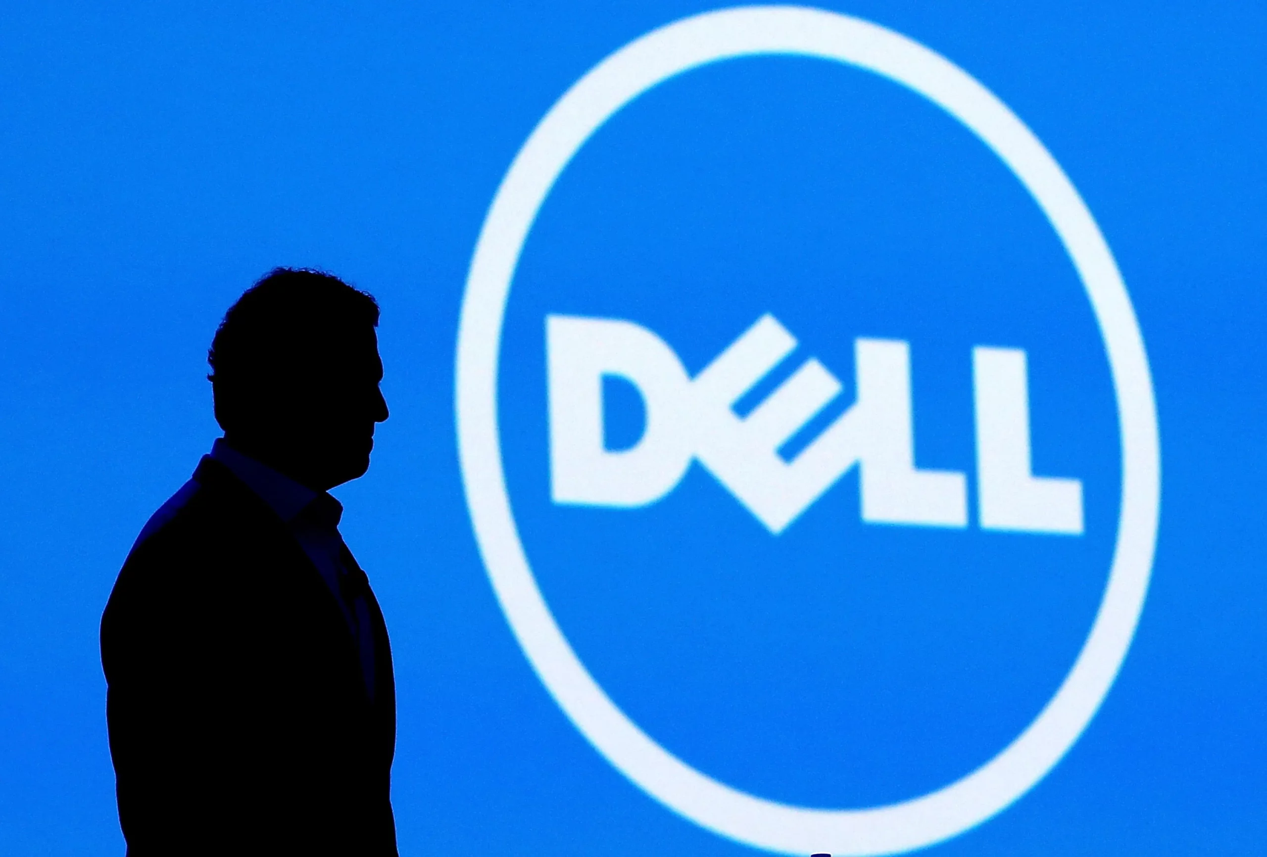 Major Job Cuts at Dell as Company Shifts to AI