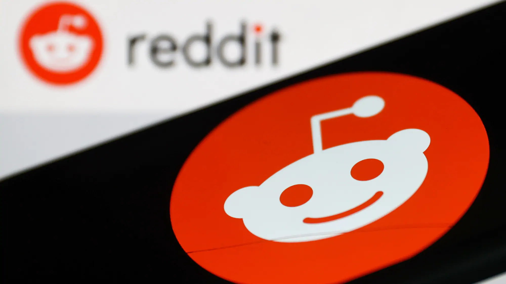 Reddit CEO Demands Microsoft Pay for Data Usage