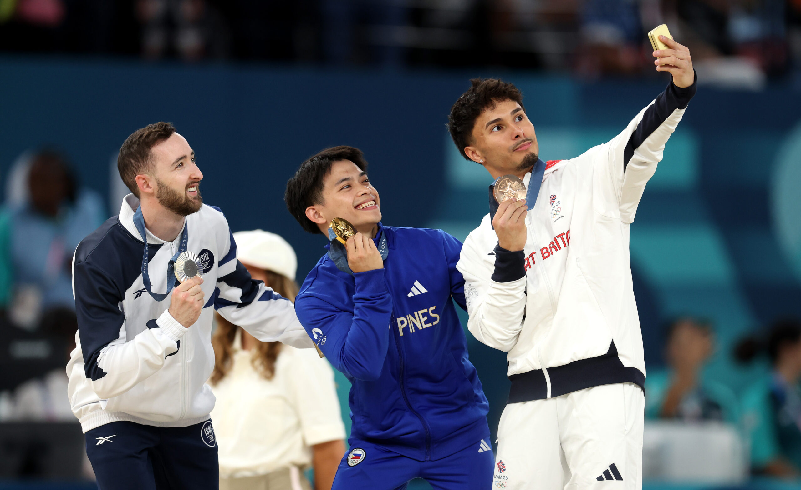 Samsung Sees Sales Increase as Athletes Use Foldable Phones for Podium Selfies