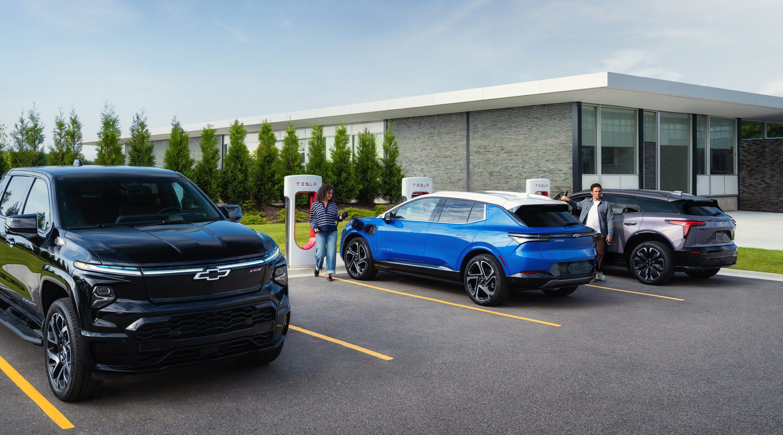 General Motors’ Electric Vehicles Can Now Charge at Tesla Superchargers