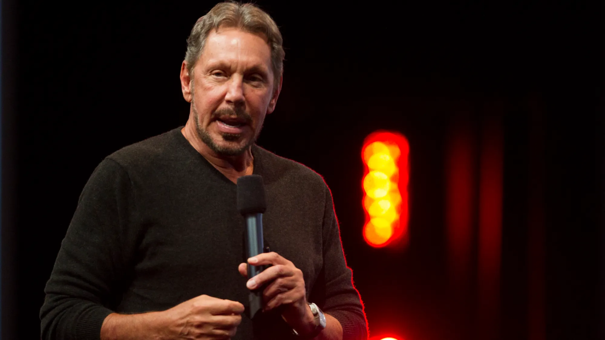 Oracle Stock Surges 49% This Year as Ellison Nears Bezos in Wealth