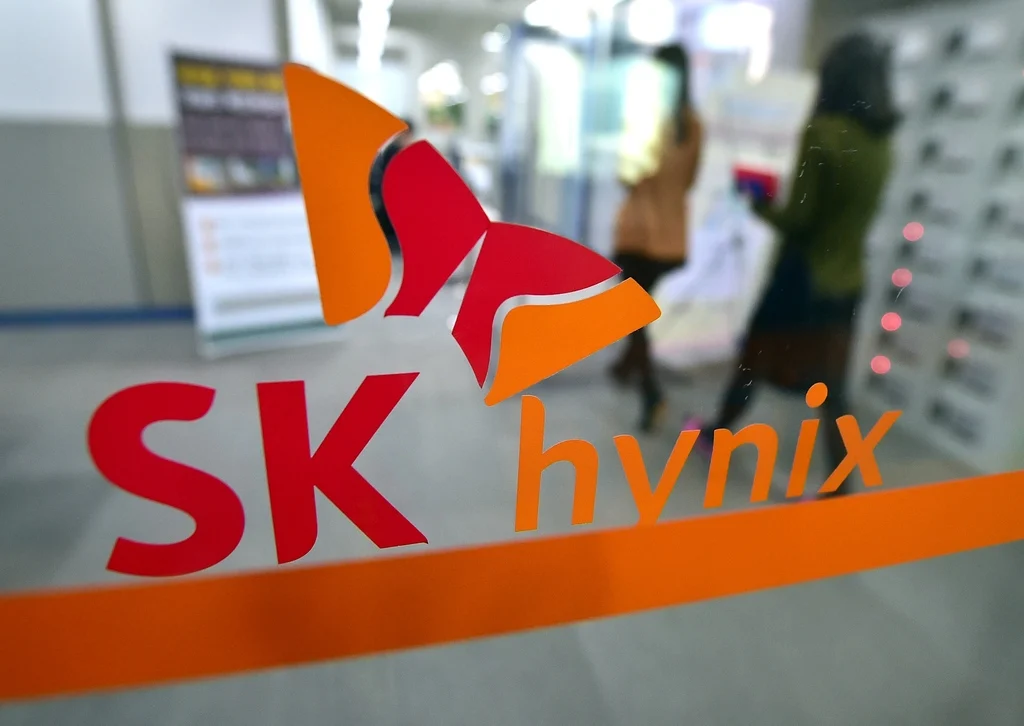 SK Hynix Shares Surge as Latest HBM Chip Production Kicks Off