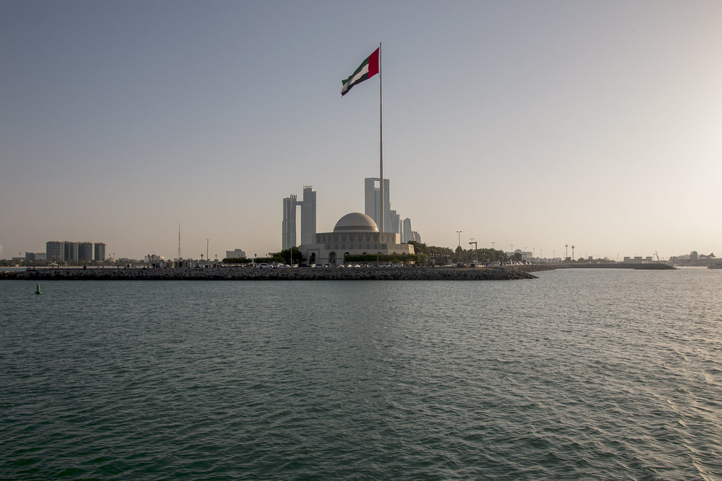 UAE Stablecoin Issuer Receives Approval from Central Bank