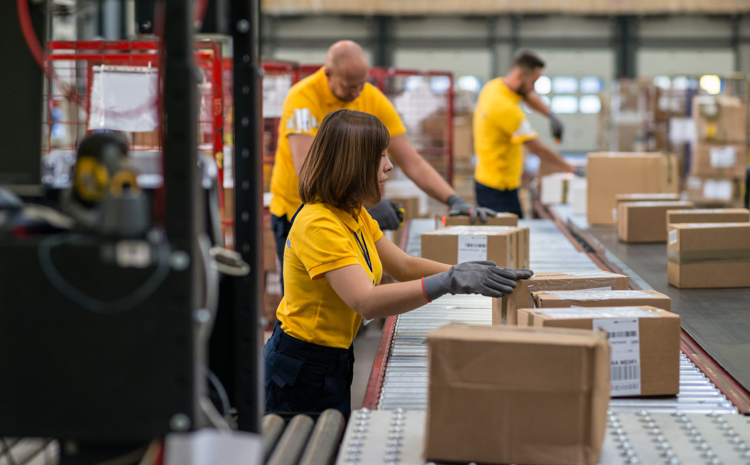 Amazon Stops Using Plastic Air Pillows in Fulfillment Centers