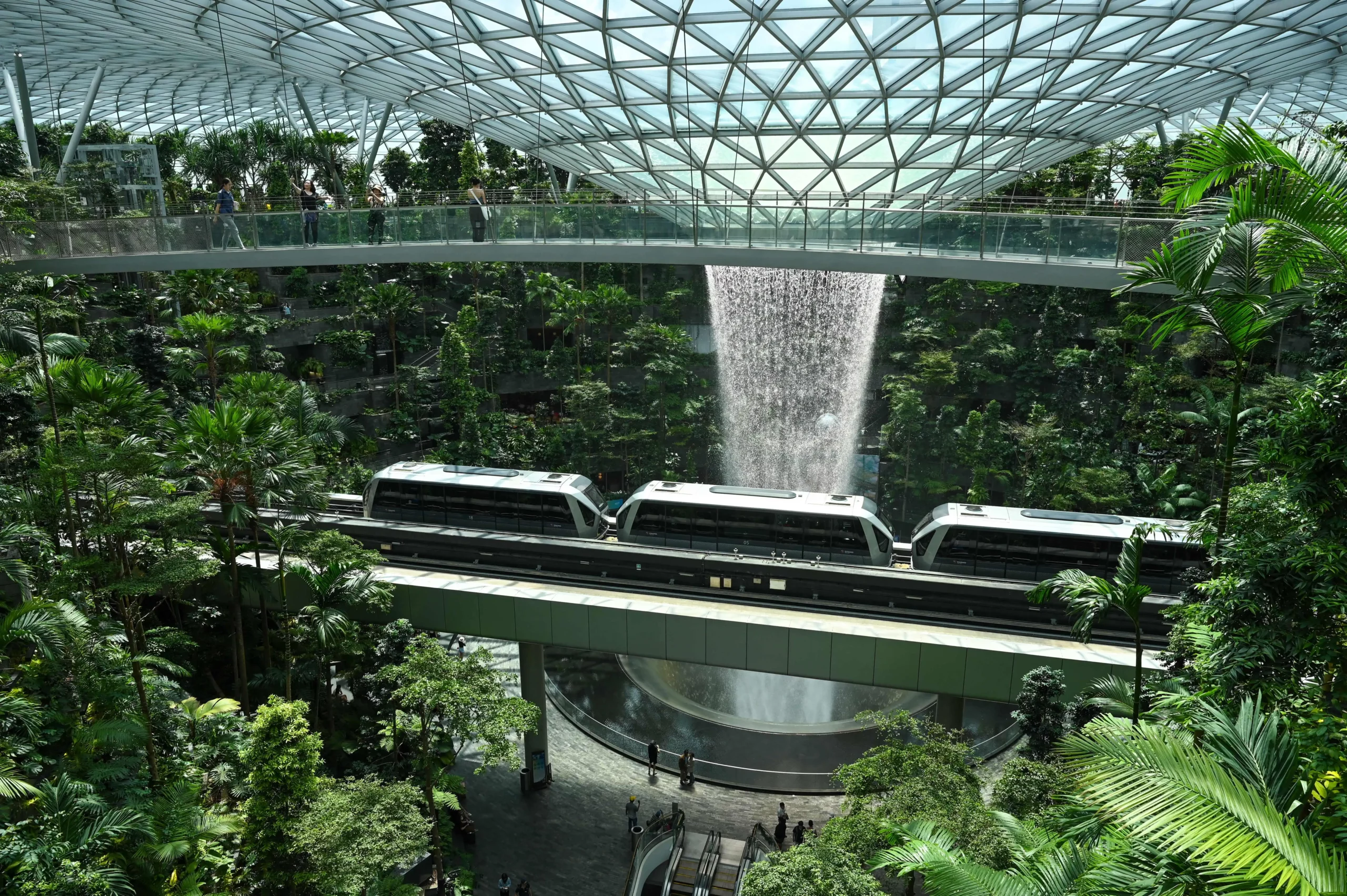 Singapore Airport Cuts Immigration Time to 10 Seconds Using Biometric Scanning