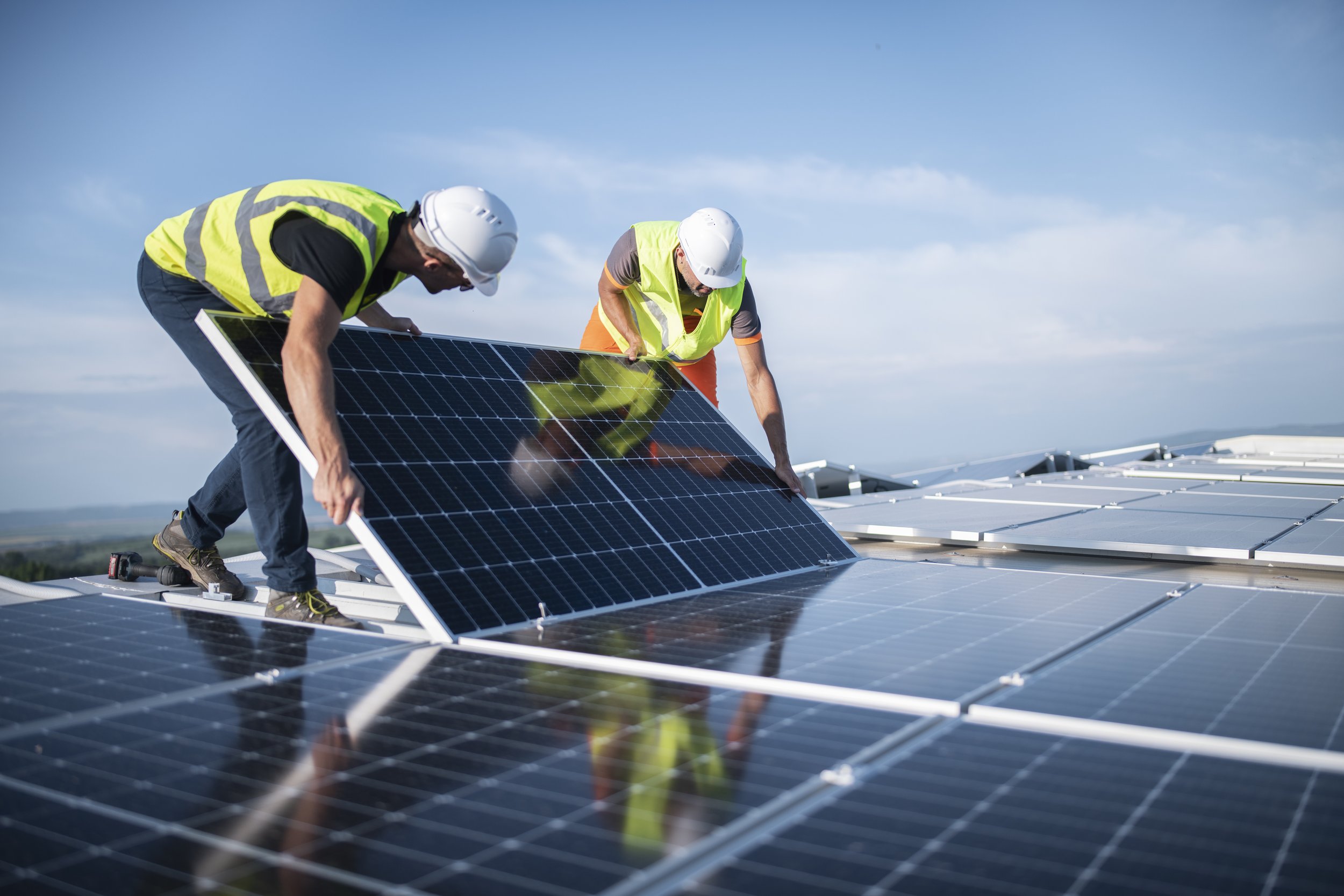 Dubai Airports to Build World’s Largest Solar Rooftop