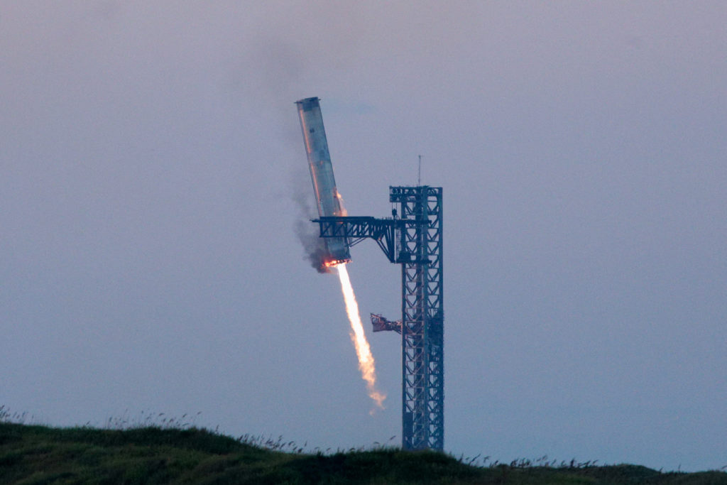 SpaceX Completes Starship Fifth Test Flight with MidAir Booster Capture