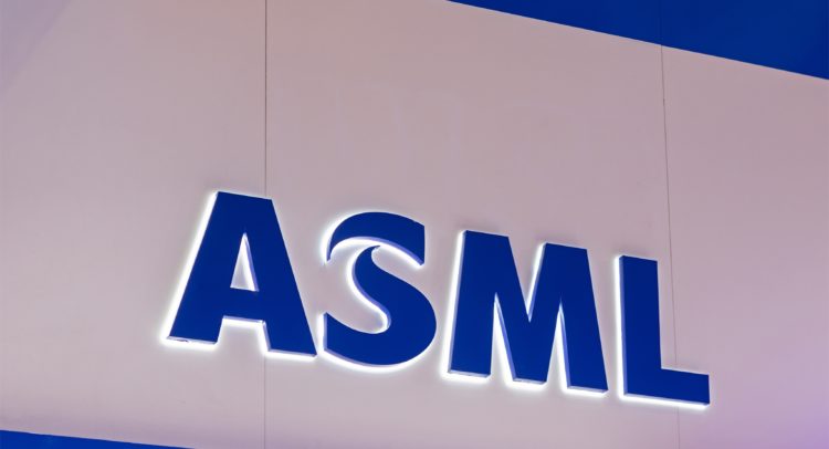 ASML Reports 16% Share Plunge as China Sales Fall Short of Expectations