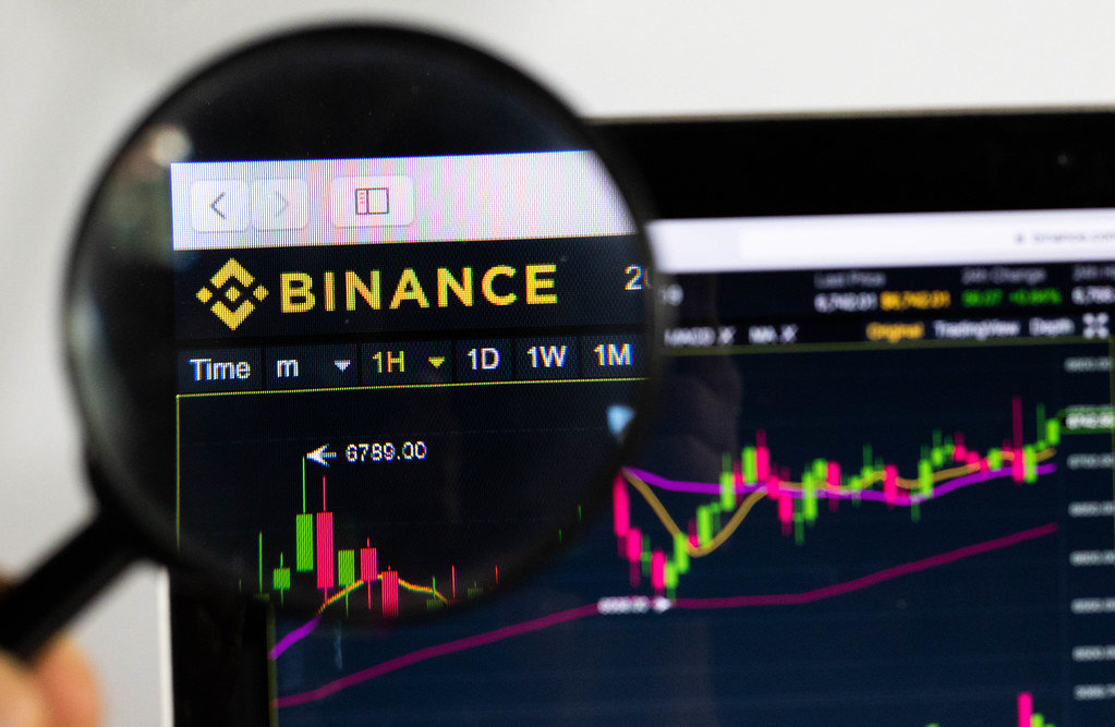 Binance Co-Founder Refutes Claims About Listing Fees Amid Broader Exchange Policy Debates