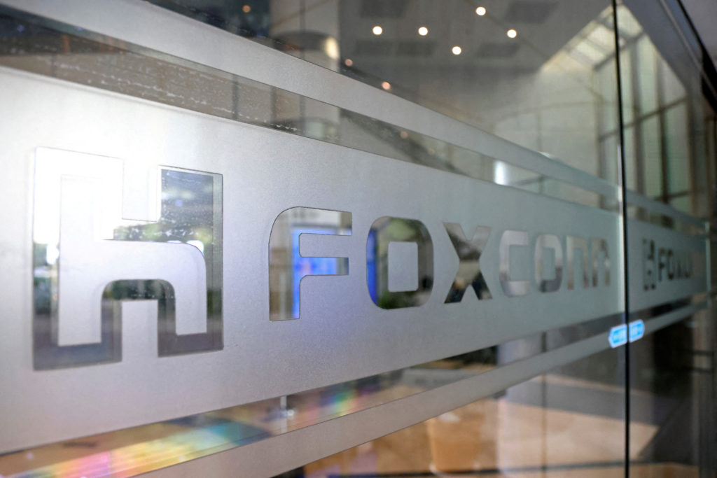 Foxconn Highlights Global Reach as Advantage Against Trump Tariffs