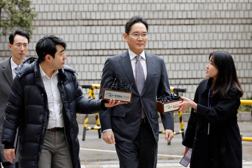 South Korea Prosecutors Demand Five-Year Jail Term for Samsung Electronics Chairman