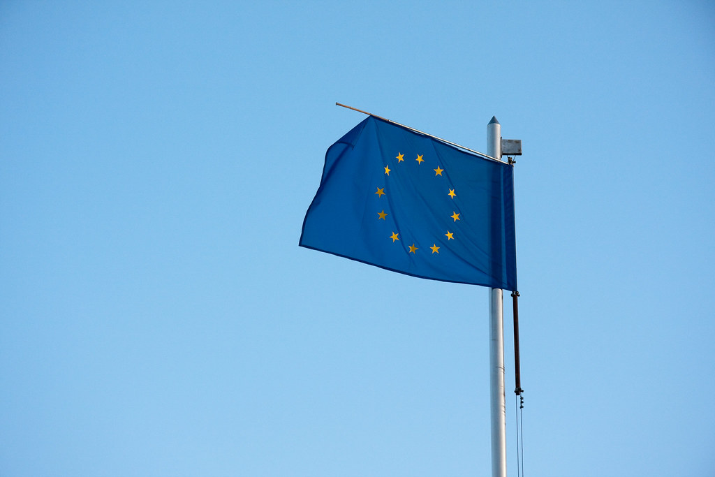 Ex-Binance Executives Introduce Euro-Pegged Stablecoin Compliant with MiCA Regulations