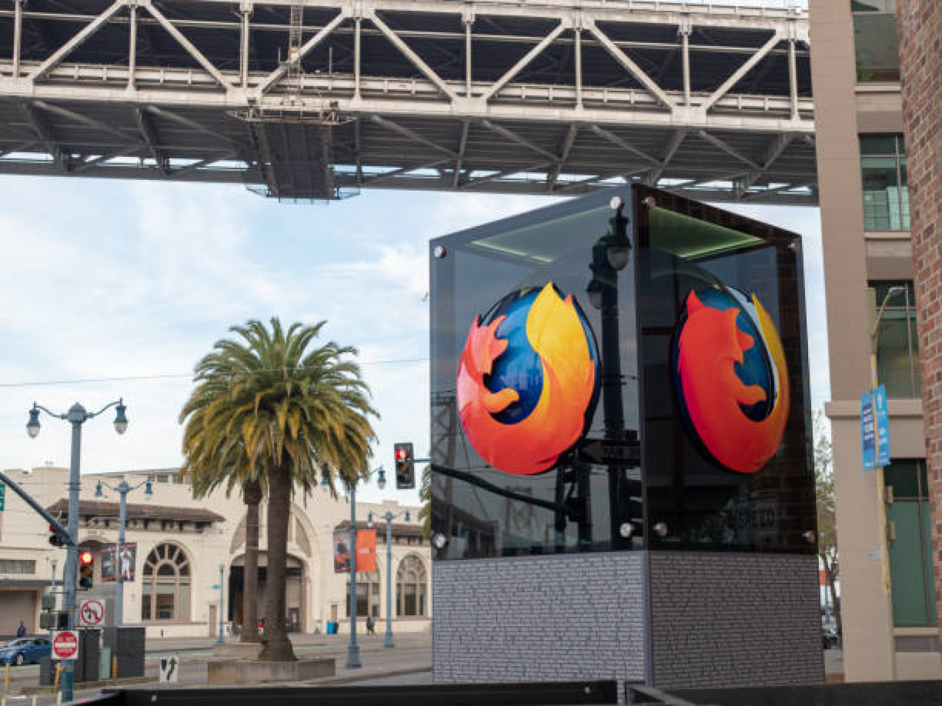 Mozilla Foundation Cuts 30% of Staff, Shuts Down Advocacy Division