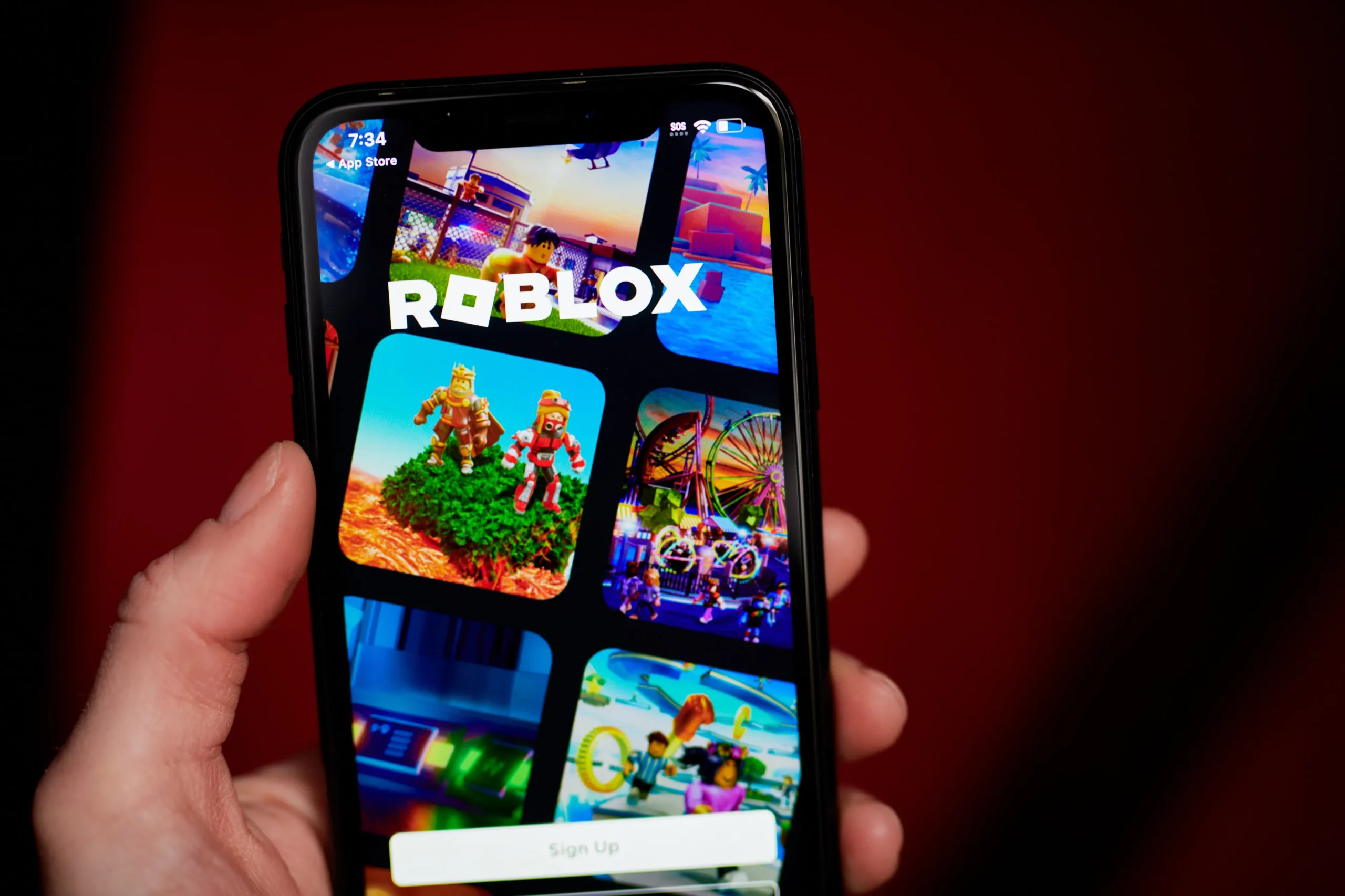 Roblox Introduces Stricter Content Ratings and Social Limits for Kids Under 13