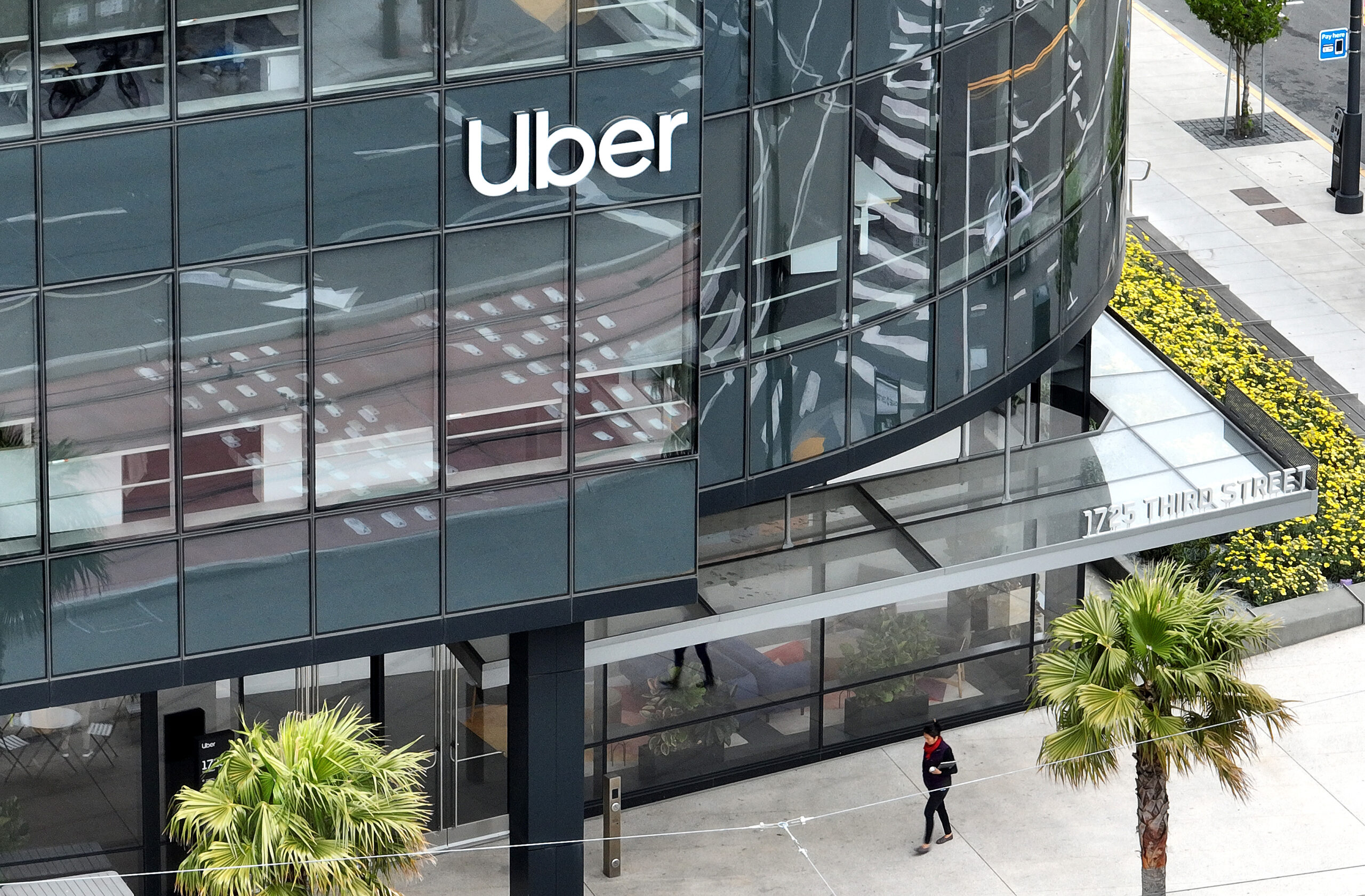 Uber Expands Gig Economy Offerings with AI Data Labeling Division