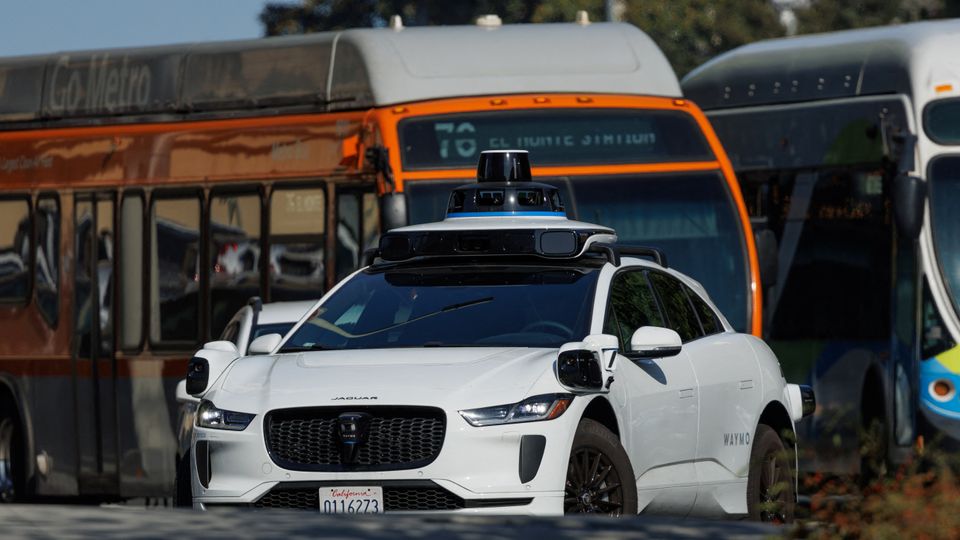 Passengers Share Alarming Experiences in Waymo Robotaxis