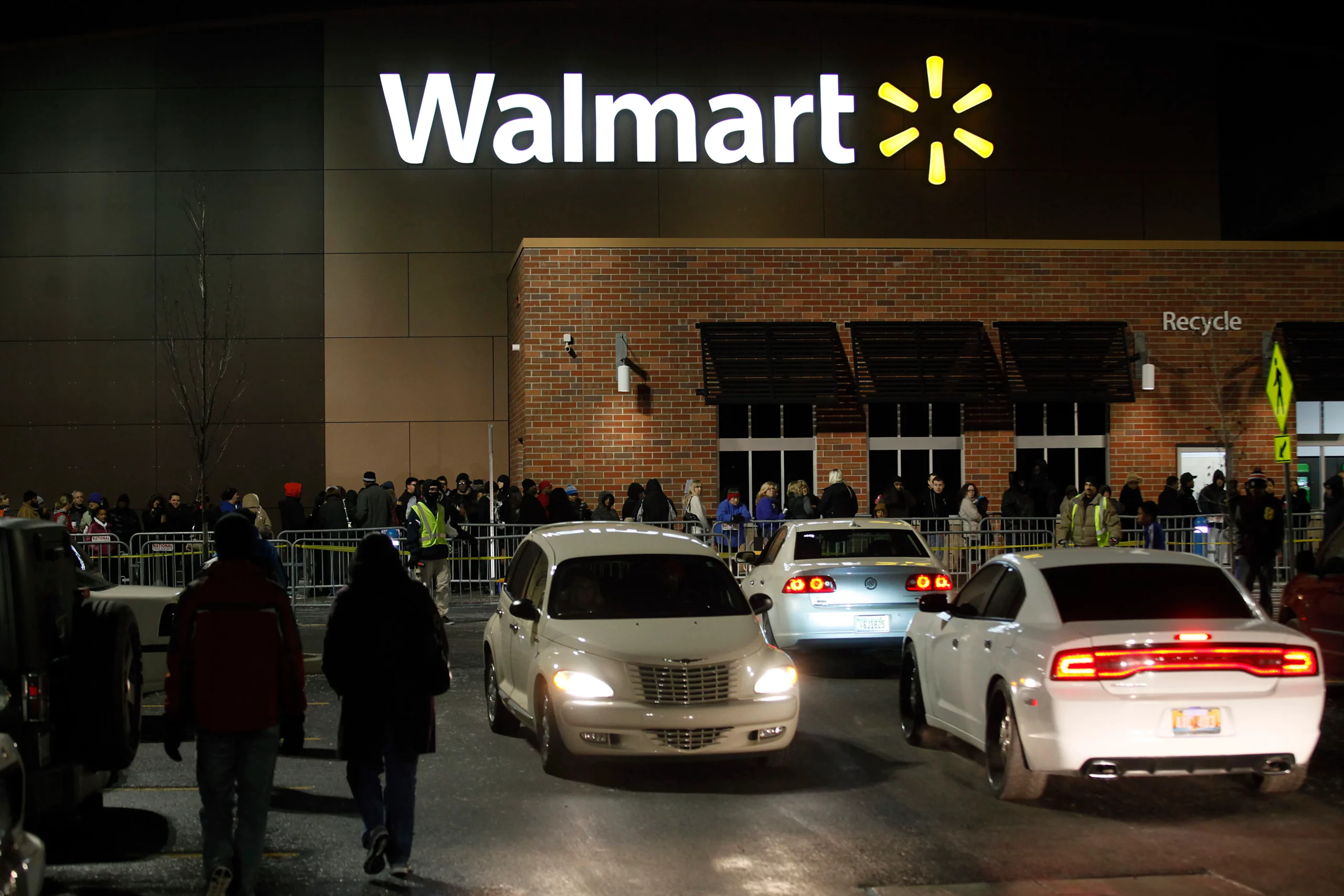 CFPB Sues Walmart Over Unauthorized Bank Accounts for Delivery Drivers