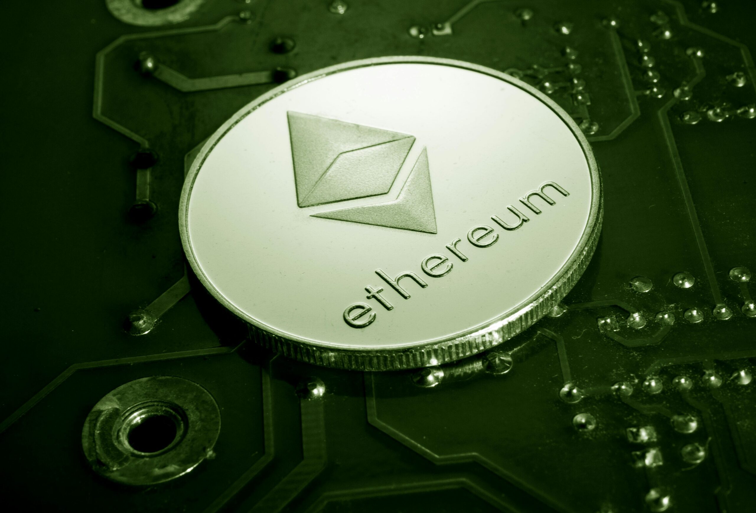 Potential Integration of Staking Yields in U.S. Ethereum ETFs Under New Administration