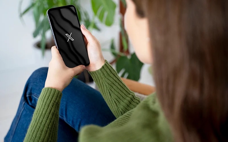 X Rolls Out Vertical Video Feed Globally for Users