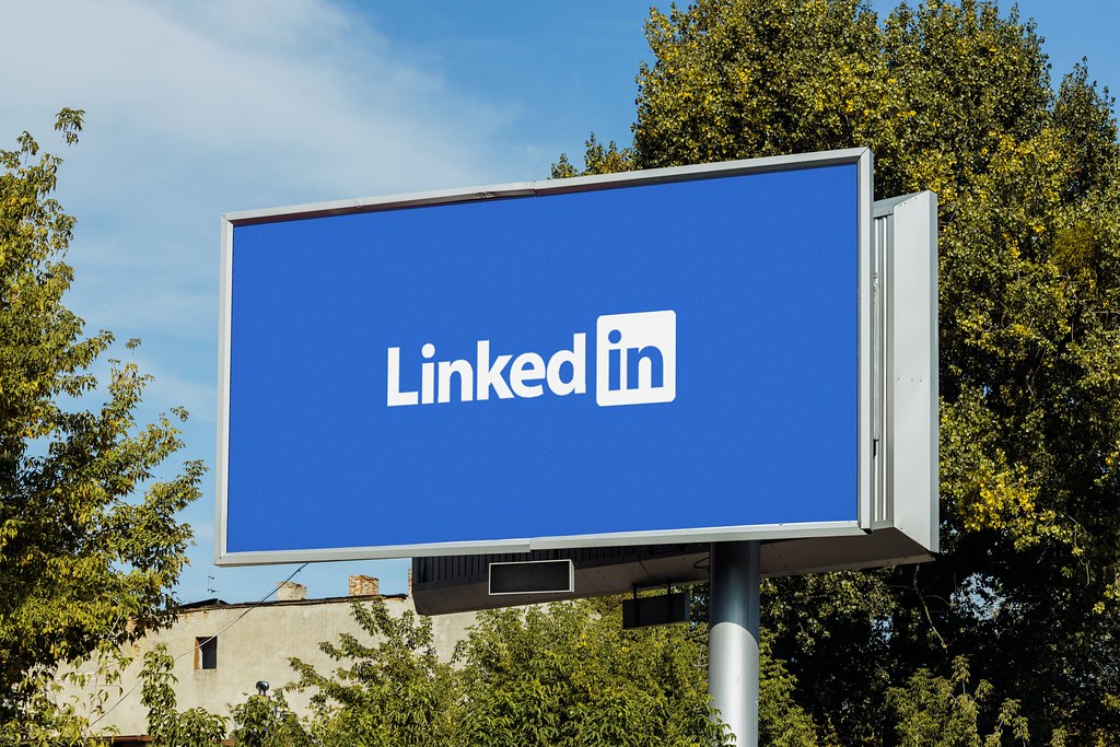 LinkedIn Faces Legal Battle Over Alleged Misuse of Private Messages for AI Training