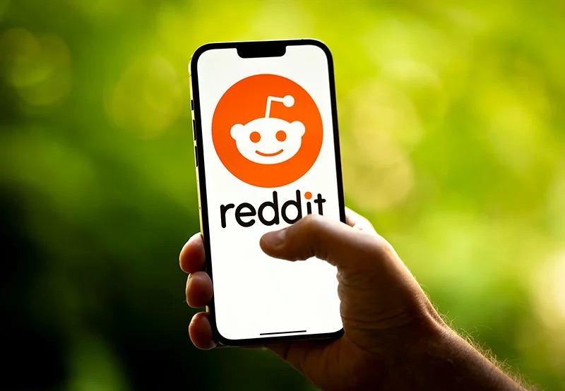 Reddit to Roll Out Paywalls and Paid Features by 2025