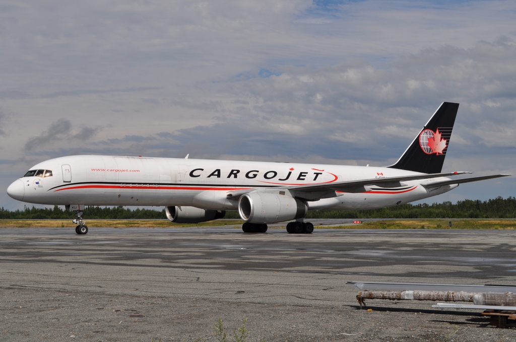 Cargojet Leverages Global Tariffs for Strategic Growth