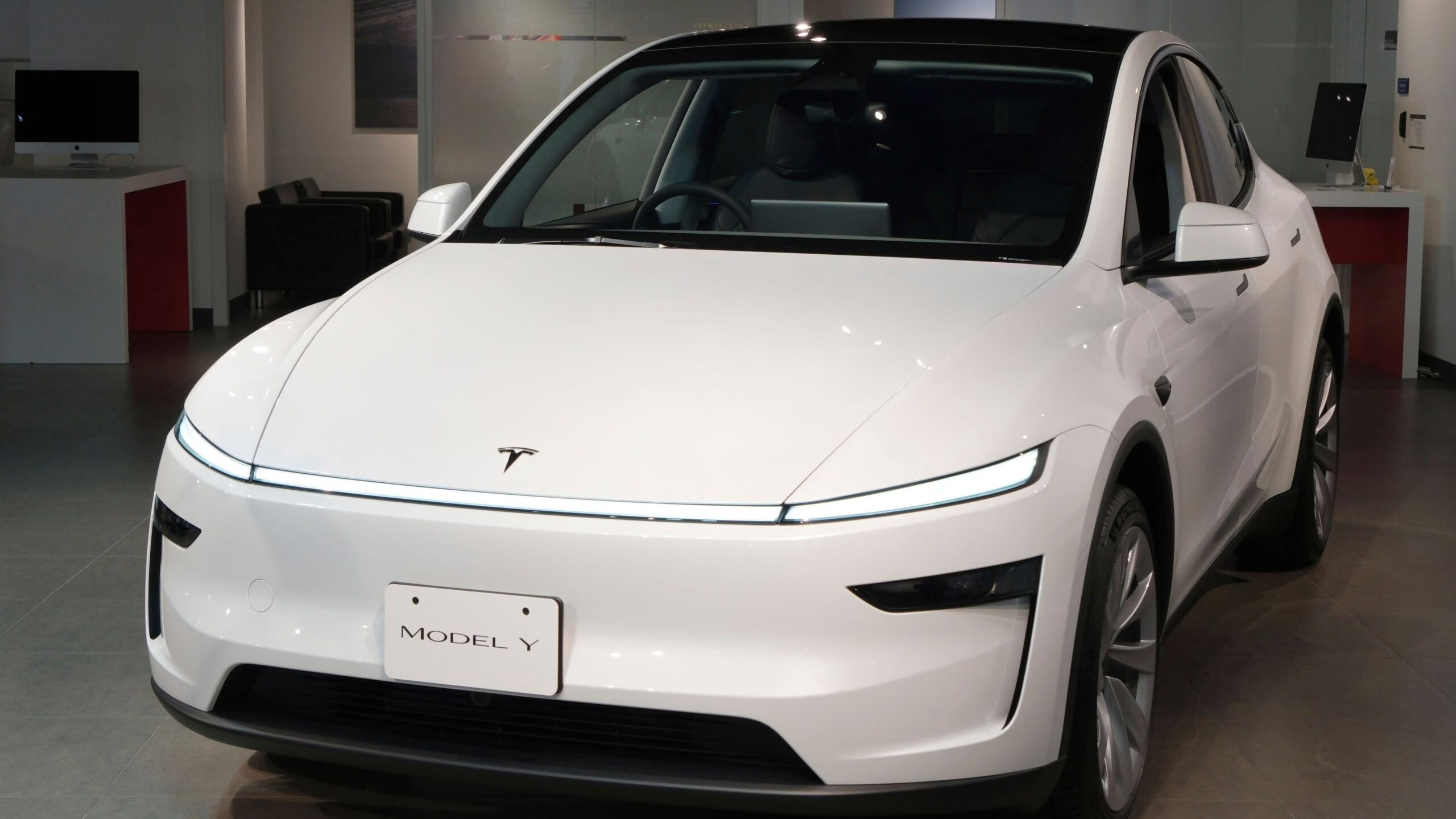 Tesla Introduces New Affordable Variant of Model Y