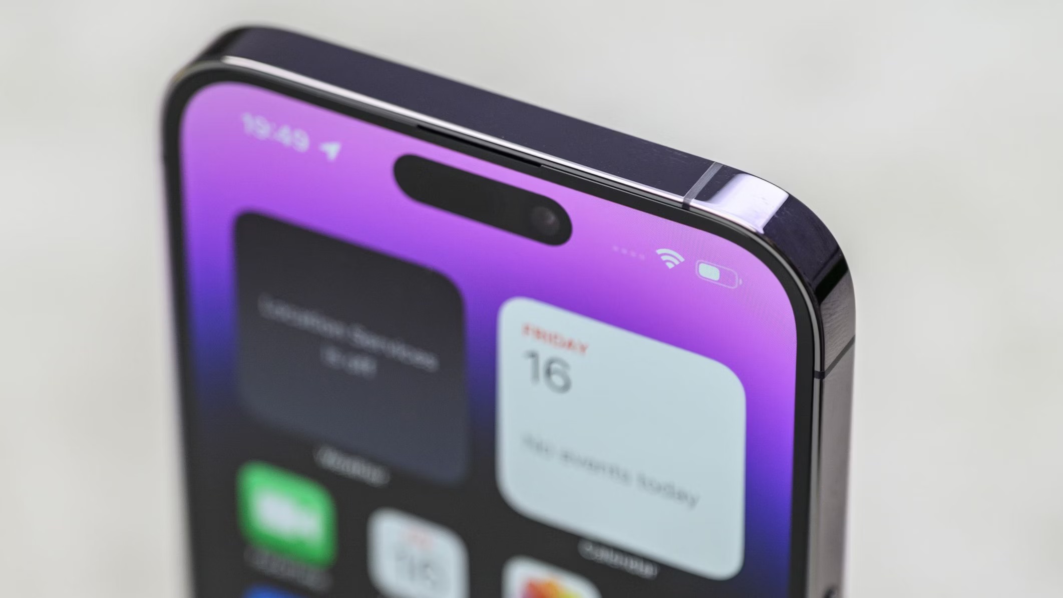 Apple to Change iPhone Launch Schedule Starting in 2026, Report Claims