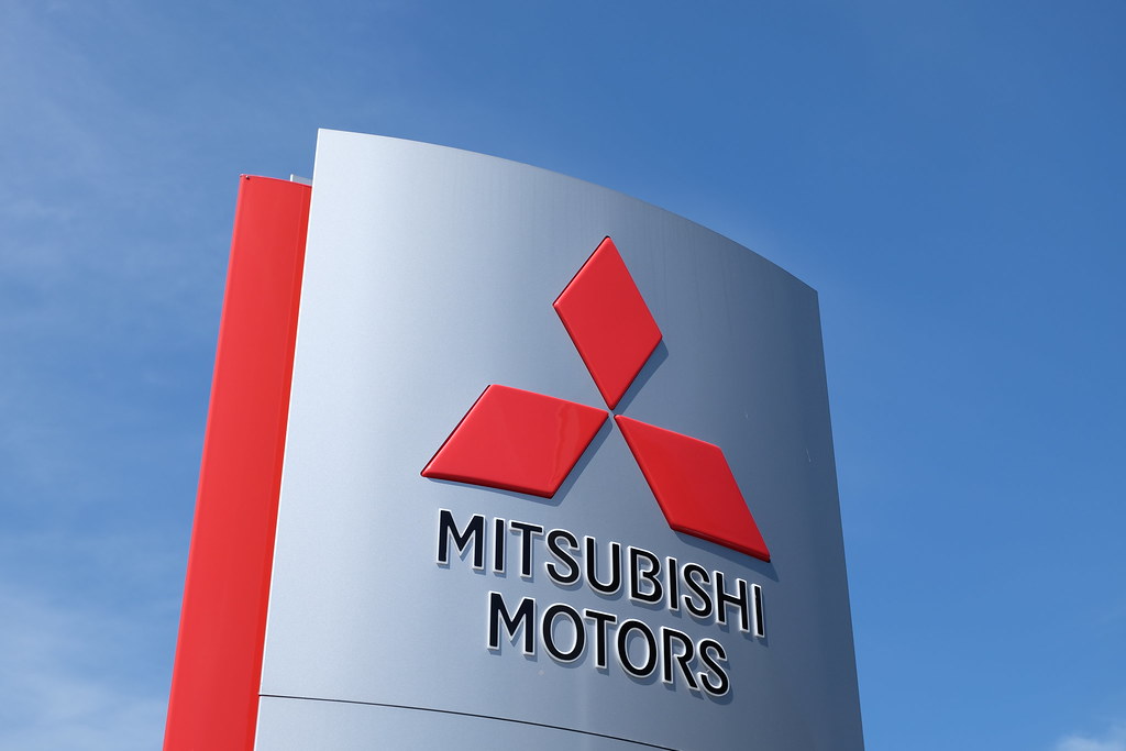 iPhone Maker Foxconn Announces Plan to Build Mitsubishi EVs