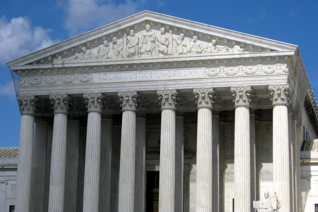 Trump Asks Supreme Court to End Deportation Protections for Venezuelans in the US