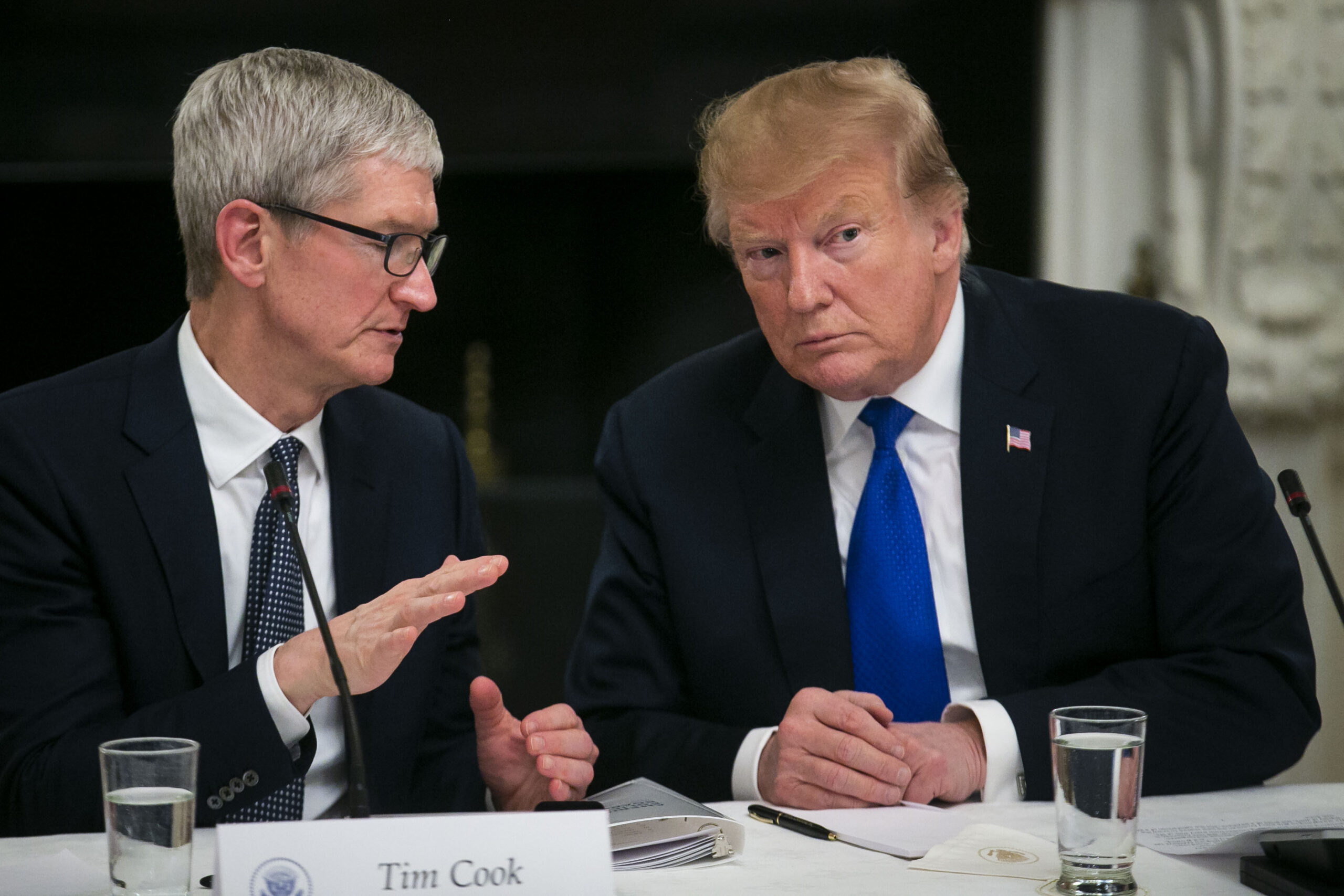 Trump Calls for 25 Percent Tariff on iPhones Built Outside US
