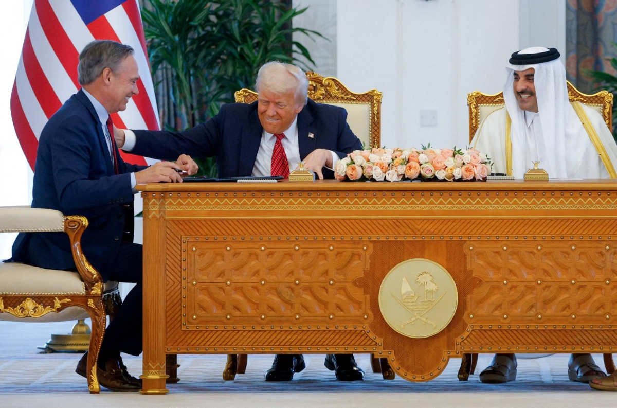 Trump Hosts Dozens of CEOs on His Middle East Trip