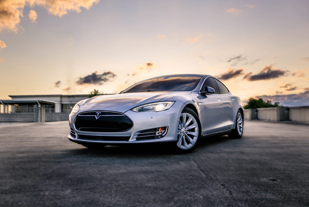 Tesla’s European Sales Drop 50 Percent as Backlash Against Musk Grows