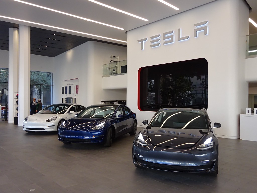 Tesla Faces Significant Sales Decline in Germany as BYD Gains Traction