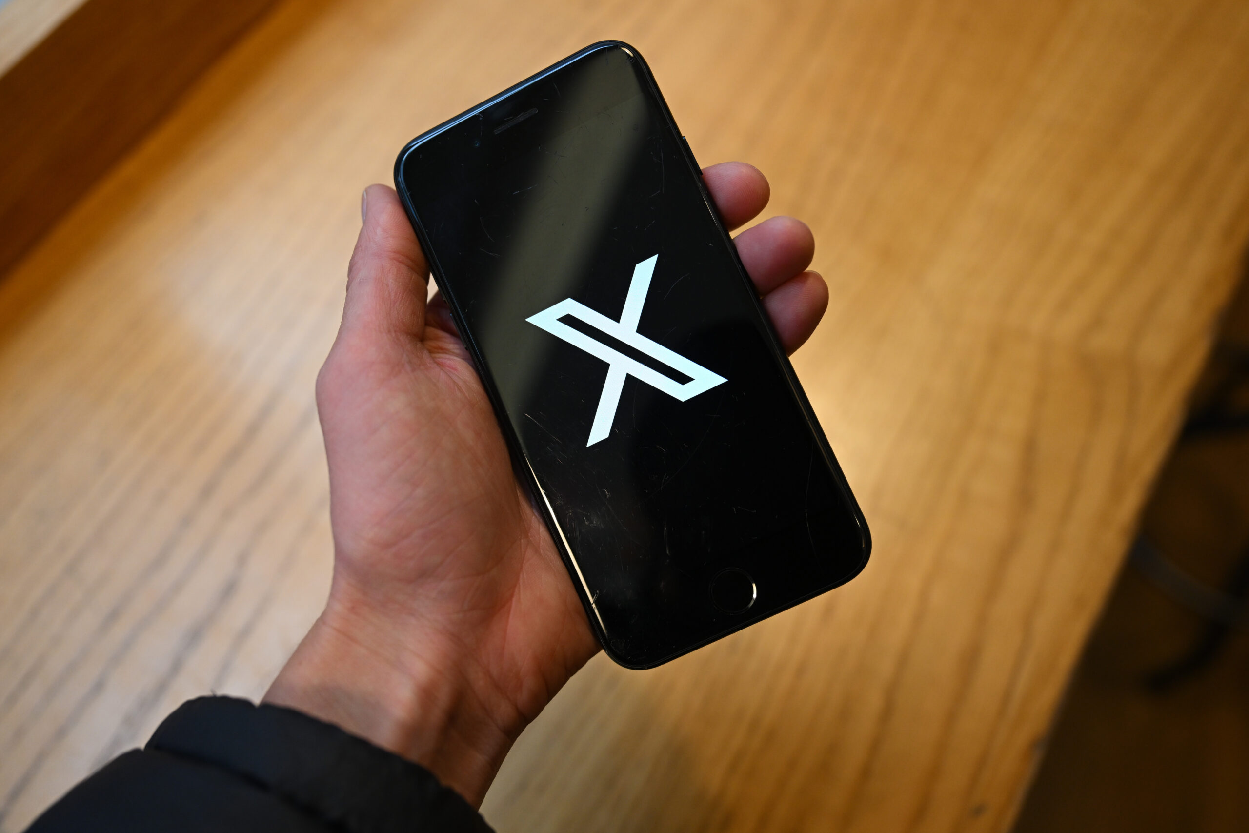 X Experiences Continued Issues Following Thursday Disruption