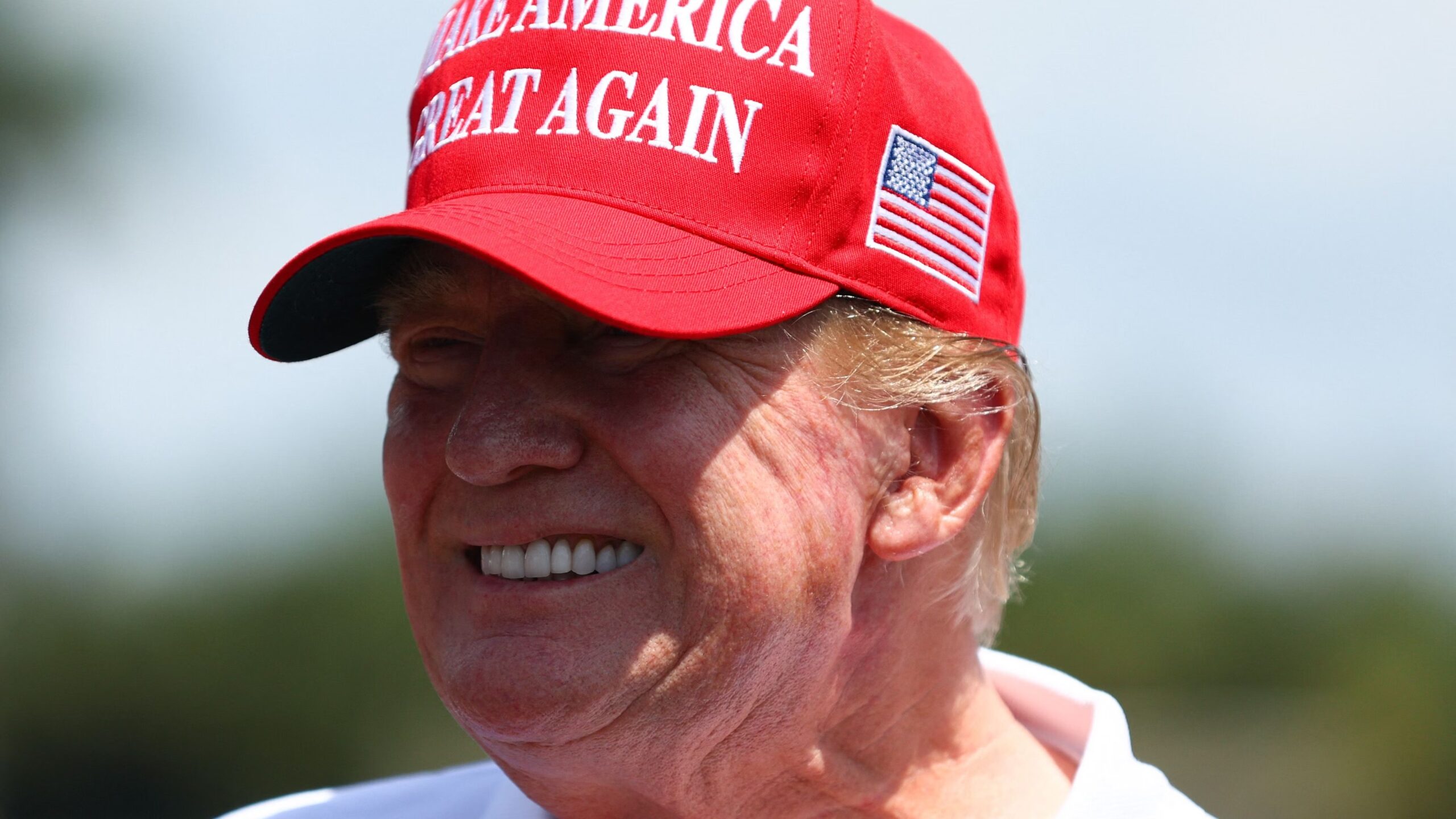 Trump Urges ‘Everyone’ to Keep Oil Prices Low to Avoid Helping the Enemy