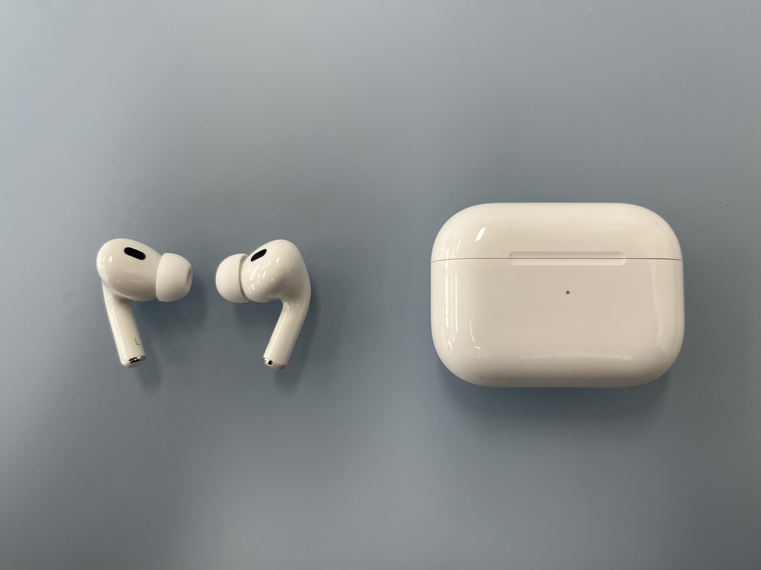 Preview New AirPods Features in the iOS 26 Beta